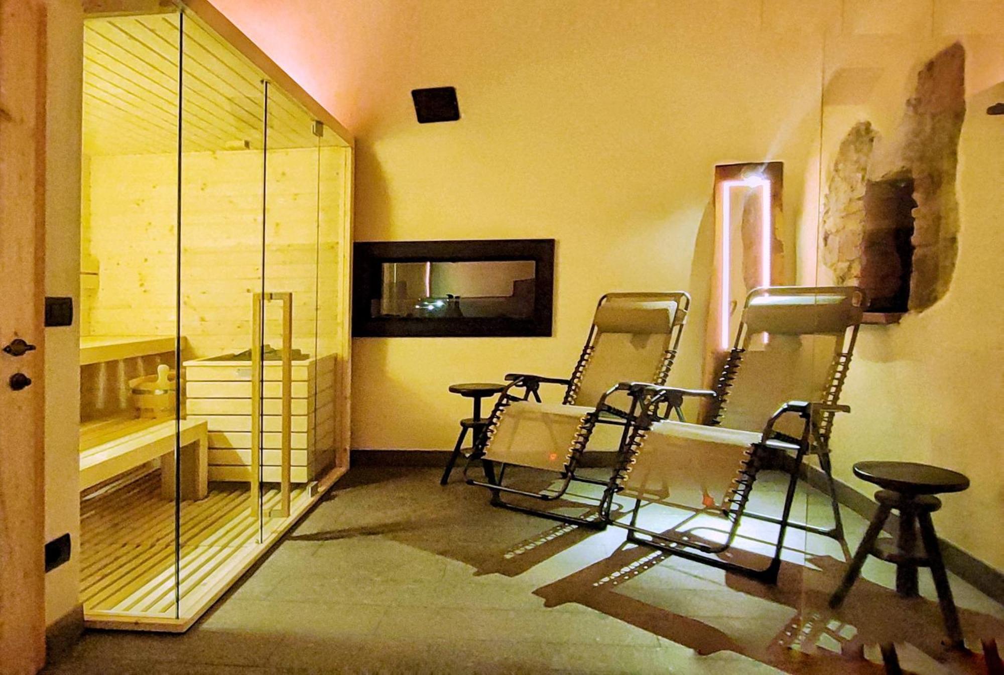 Bed and Breakfast Ai Vellutai Ала Екстер'єр фото