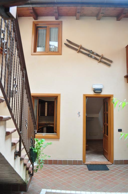 Bed and Breakfast Ai Vellutai Ала Екстер'єр фото